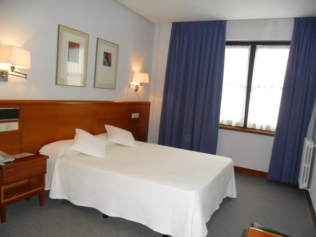 Hotel Anoeta San Sebastián Exterior photo
